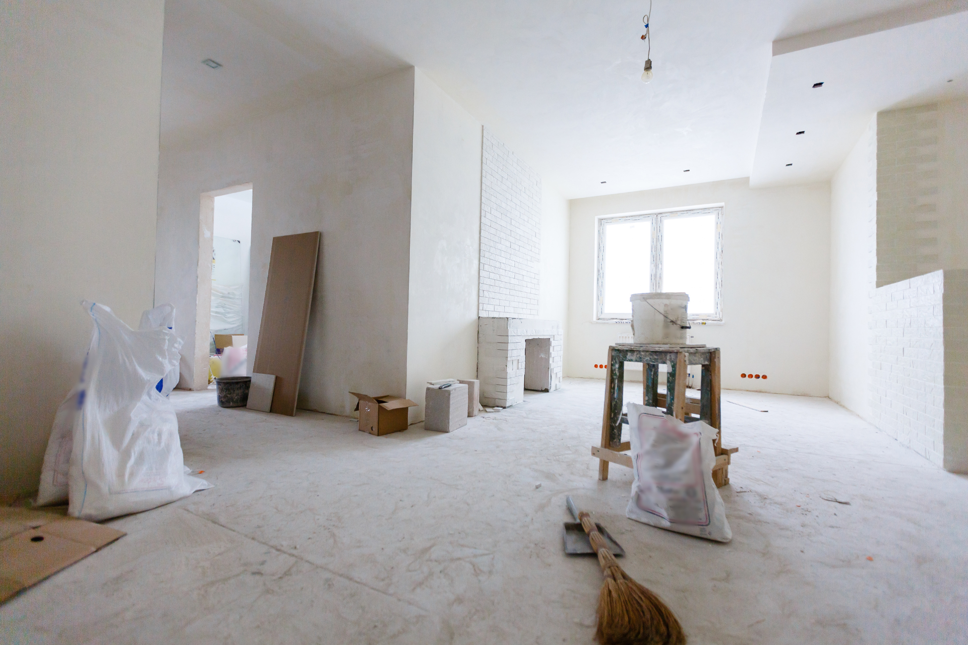 Quién paga las reparaciones en un piso alquilado